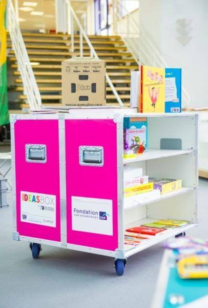 Photo de l'ideas Box contenant des livres pour enfants